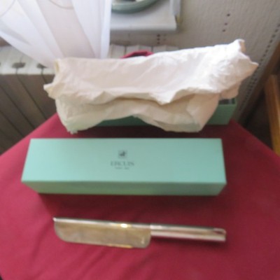 1 Krümelheber aus versilbertem Metall Ercuis Modell Eleganz Look in Box