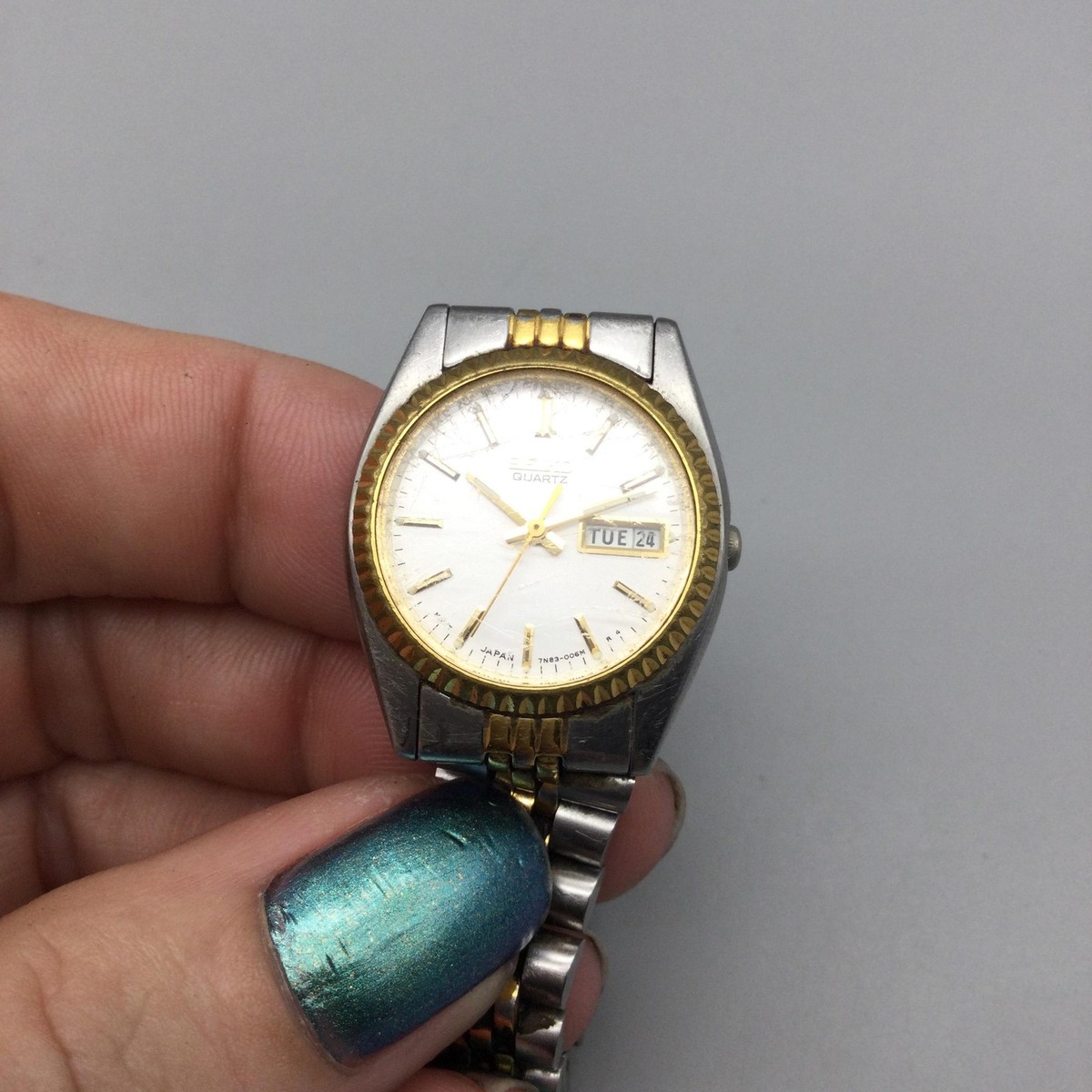 Vintage Seiko Womens Watch 23mm Two Tone 7N83-0041 Scratched New