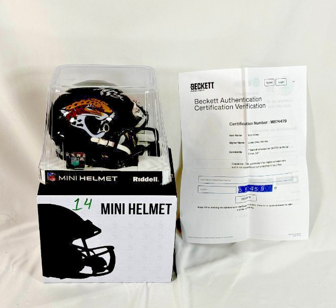Sgn By Maurice Jones-drew Authenticated Beckett