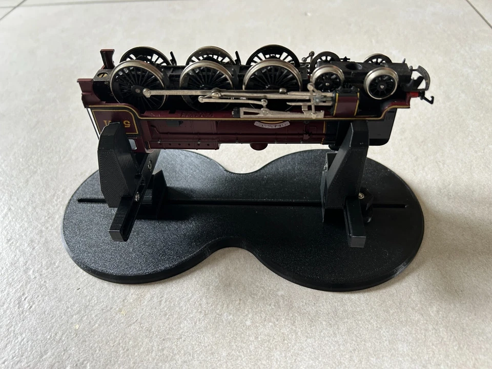 Train Railway Locomotive Servicing Cradle Multi Angle Berth Holder 00 H0 gauge - Image 3 of 4