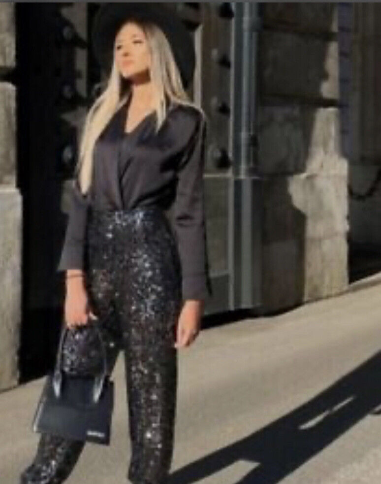 NWT ZARA SS21 STUDIO $169 SILVER SEQUIN PANTS LIMITED NWT ZARA SS21 STUDIO $169 SILVER SEQUIN PANTS LIMITED