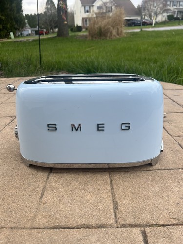 Smeg TSF02PBUS Pastel Blue 50's Retro Style 4 Slice Toaster