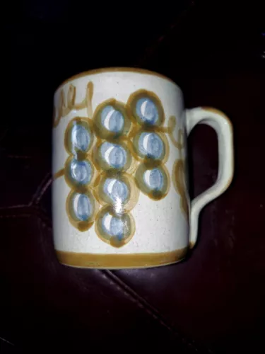 Vintage Louisville Stoneware Kentucky Pottery Coffee Tea Cup Mug Grapes