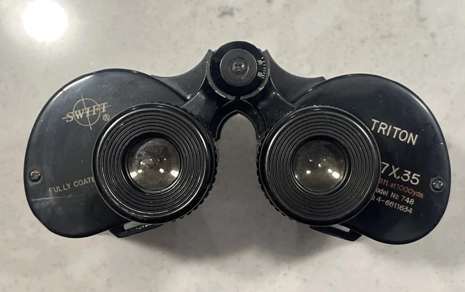 Binoculares vintage SWIFT TRITON modelo 748 7x35 totalmente recubiertos hechos en Japón Foto 2 de 4