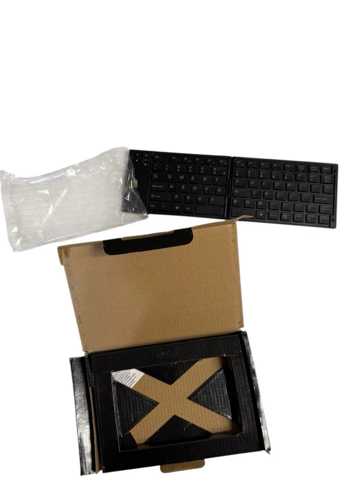 Perixx Periboard-805 Bluetooth Foldable Keyboard - Image 3 of 3