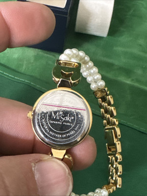 Misaki Watch Gold Japanese Pearls Swiss Quartz Natural  display picture 2