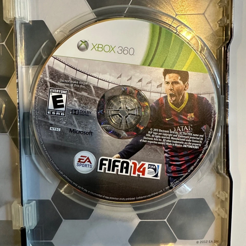 EA Sports FIFA Soccer 13 Xbox 360 Steelbook Case w/ FIFA 14 Game Disc - Image 3 of 4