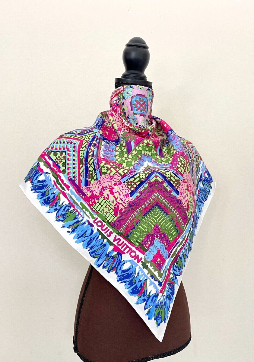 LOUIS VUITTON ロゴ柄シルク100%クリーニング済み Louis Vuitton Black/Beige Monogram Wool/Silk Shawl Scarf | Yoogi's