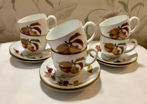 Lot 6pcs Royal Worcester Evesham Gold Fruit Design 3 Coffee Tea Cups, 3 Saucers