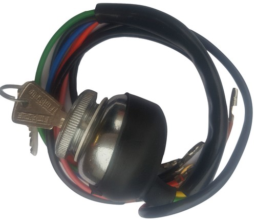INTERRUPTOR DE ENCENDIDO UKSCOOTERS LAMBRETTA 12V 2 LLAVES DE LATÓN SIN BATERÍA CA - Imagen 3 de 3