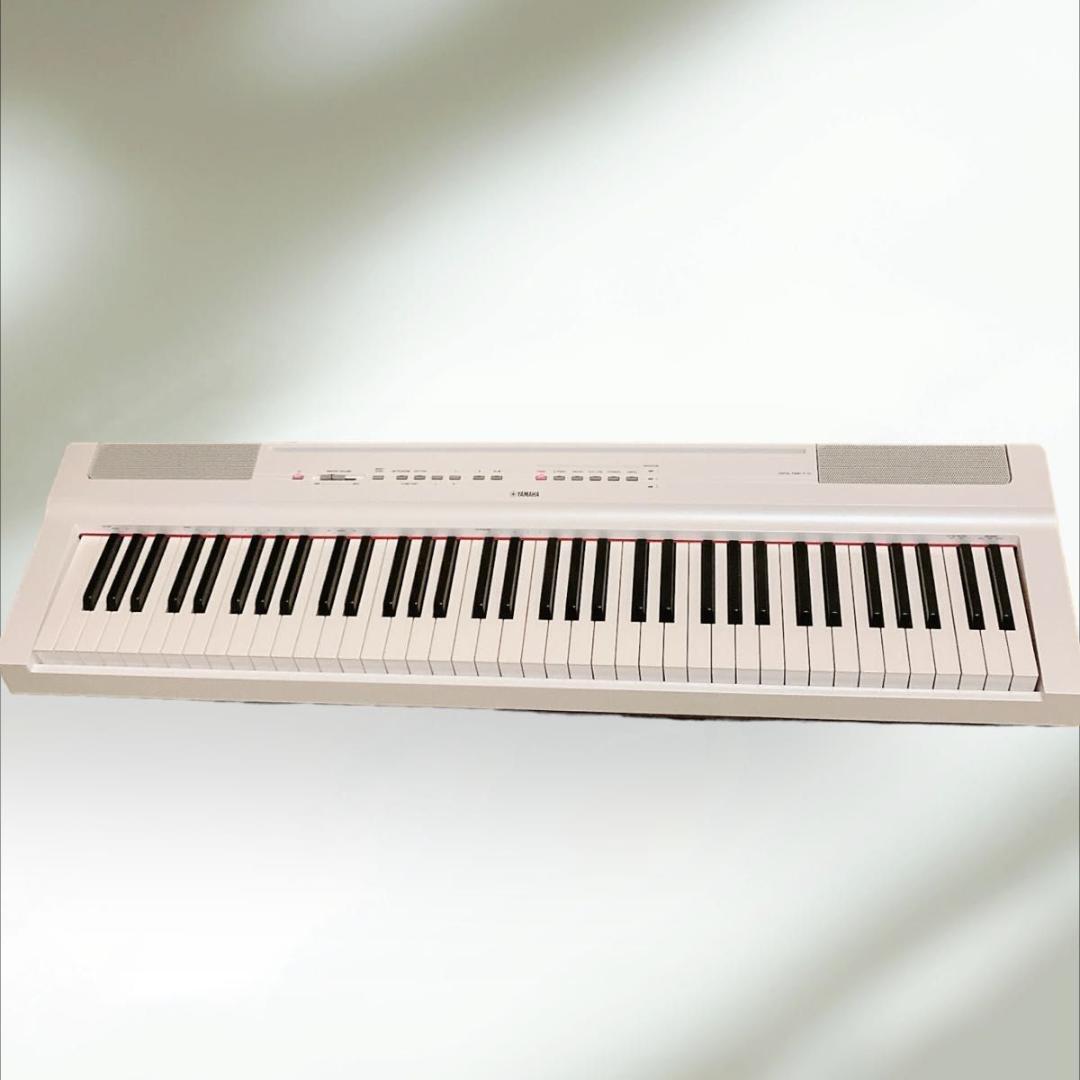 YAMAHA P-121WH Digital Piano 73-keys Compact 22lb w/ Music