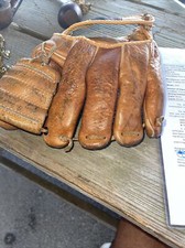 Extraordinary Casey Stengel Multi Signed World Series Game Baseball Glove JSA