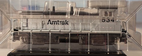 Atlas HO Scale #9456 MP-15DC Amtrak Locomotive Gold Series with QSI DCC Sound - Picture 3 of 9