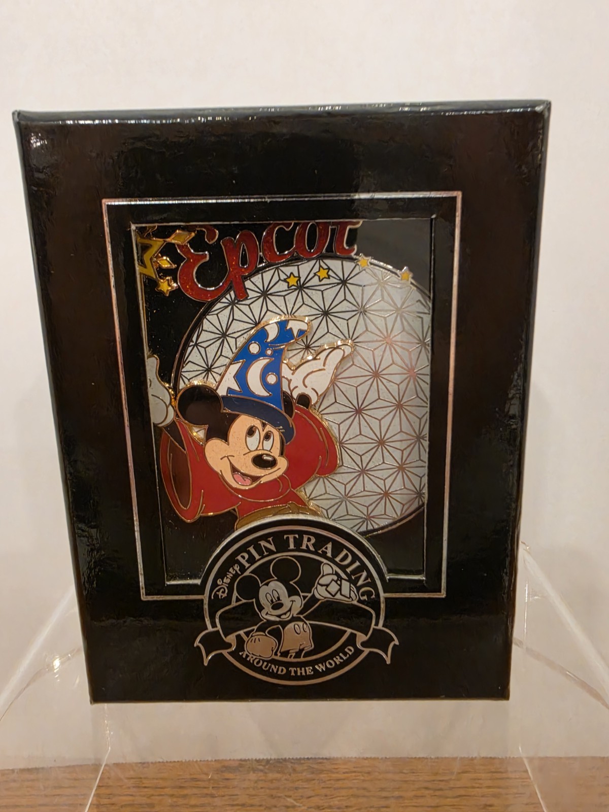 Disney - 2005 Jumbo Epcot Sorcerer Mickey Pin - In Box - Excellent