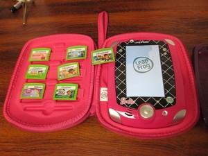 LeapFrog LeapPad 2 Explorer – Tablette Éducative Tactile Rose – Pour Enfants De 3 à 9 Ans – 4 Go, Appareil Photo, Micro