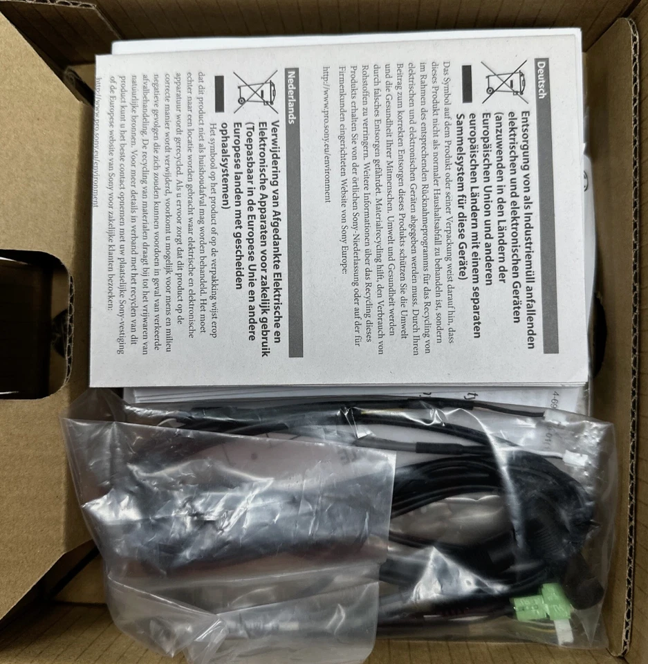 New Sony SNC-VM631 Indoor Dome IP Security Camera HD 1080p/60p, Zoom Lens - Image 4 of 4