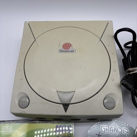 SEGA Dreamcast Console - White W/ Blue Controllers And Games - TESTED & WORKING