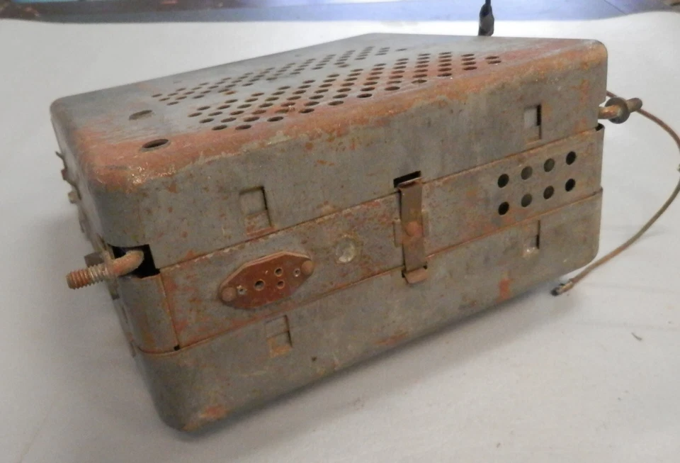 1955 FORD THUNDERBIRD ORIGINAL RADIO OEM - Image 4 of 4