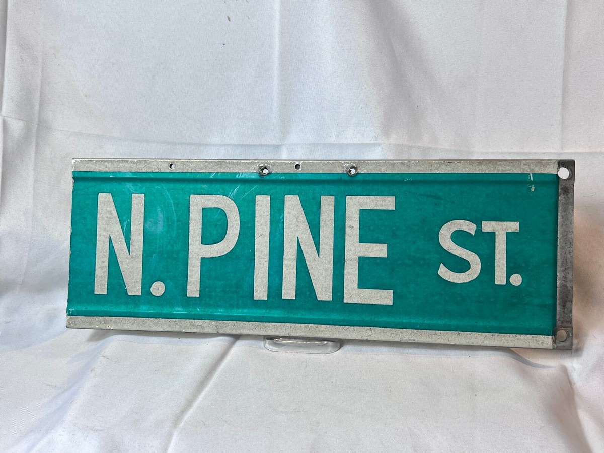 USAストリート看板 LIMITED N. Pine St. Aluminum Street Sign Green 