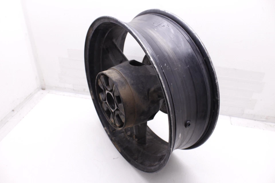 02 Llanta trasera Suzuki GSXR750 OEM Foto 3 de 4