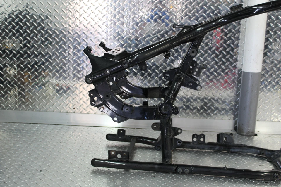 2001 铃木 INTRUDER VOLUSIA 800 VL800 框架机箱 (C) 清洁标题  — 第 2/4 张图片