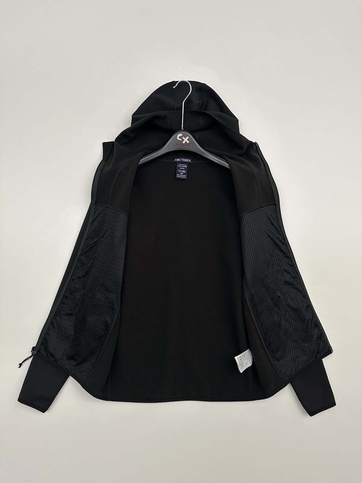 Arc'teryx LEAF Men's Naga Hoody Full Zip, Size S image 5