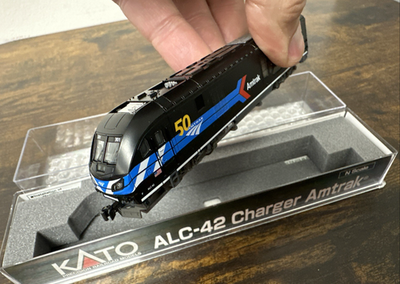 KATO N Scale #176-6050 ALC-42 Charger Amtrak Day One #301 DCC