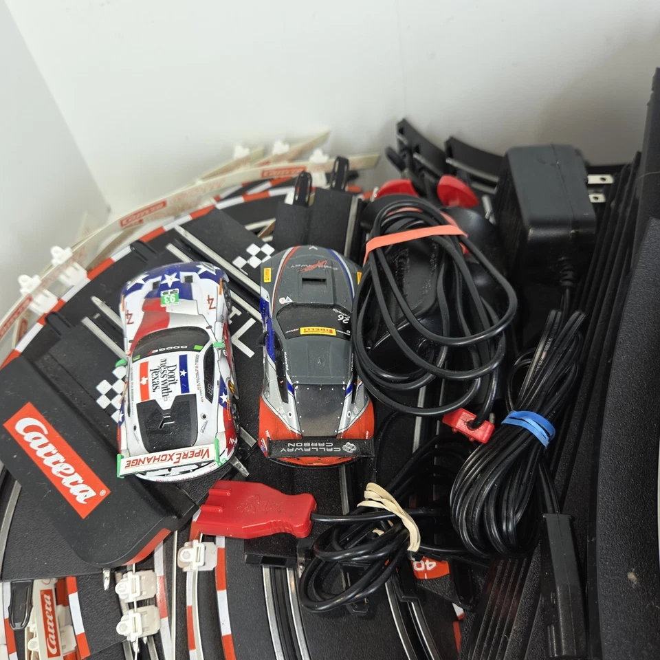 Juguetes de juguete de carreras de coches de carreras Carrera Foto 3 de 4