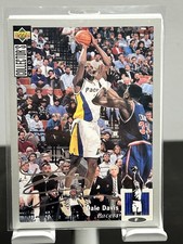 1994-95 Collector's Choice Silver Signature - #146 - Dale Davis - Indiana Pacers