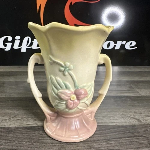 Hull USA W-3 5 1/2 Wild Flower Double Handled Pottery Vase