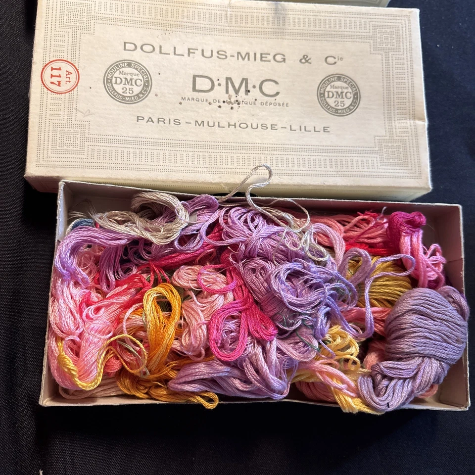 Lot Of  Strand Floss Mercerized Cotton Boilfast Dollfus-Mieg, Coats & Clark’s - Image 3 of 4