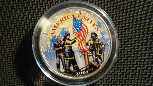 2001 American Silver Eagle Colorized 1oz Fine Silver From A Local Estate