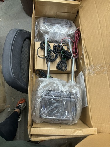 GM, Dual DVD 7" Headrest Monitors, Dune, Part #ADVDD7012GM3705 - Picture 2 of 15