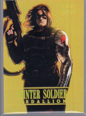 Marvel Fleer Ultra Avengers 2022 Gold [200] Medallion Chase Card M-50 Winter So