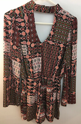 Want & Need Ladies Romper SzS Pink Multicolor Lined Deep V Opening Front Back