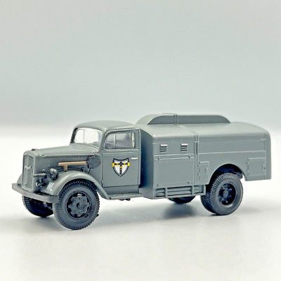 Herpa 745604 Opel Blitz 3-T tank truck of III/JG 27 scale 1/87 (HO)
