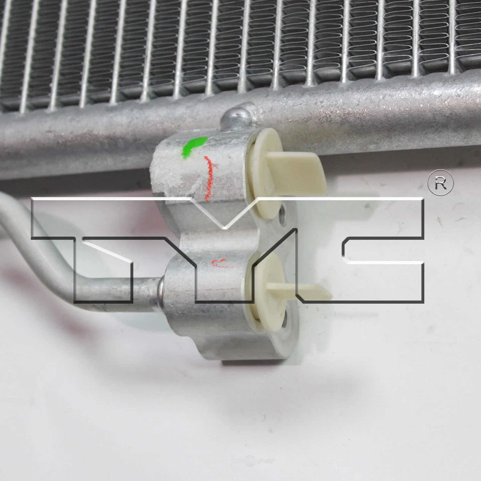 Конденсатор кондиционера подходит для BMW 550i GT 650i 528i TYC 2010-2017 годов выпуска - Изображение 3 из 3