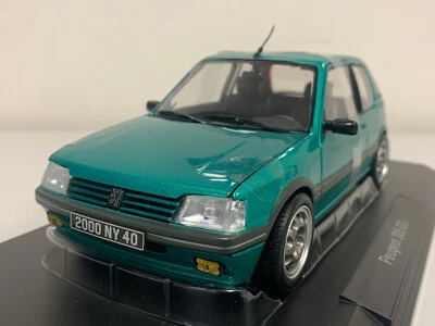 NOREV 1/18 Renault 16 Super 1965 Vert Métal – Miniature Collection (manque Rétro)
