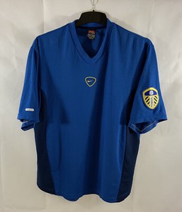 leeds united nike