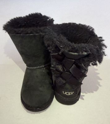 UGG Toddler Girls Black Suede Pull-On Mid-Calf Boots Bow Accent Faux Fur Lined