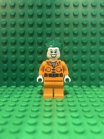 Lego DC Super Heroes Joker Prison Jumpsuit Minifigure 10937 **READ DESCRIPTION**