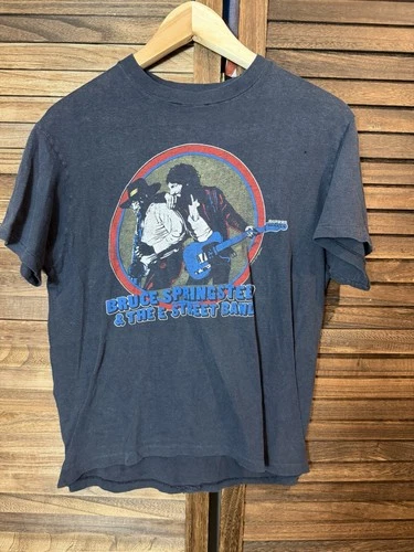 Bruce Springsteen Men's Vintage 80s Tour Concert Shirt Singl 1980s vintage concert t-shirt, vintage, single stitch, B+ condition