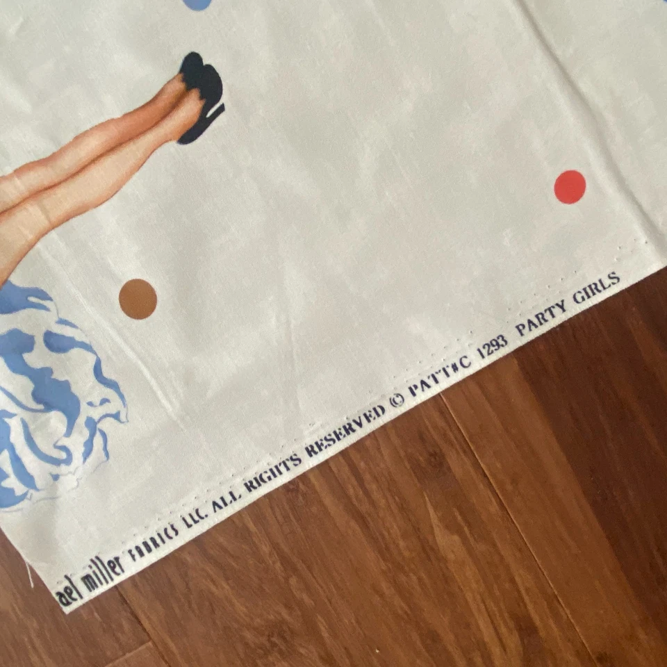 Half Yard Michael Miller Party Girls Fabric Christmas Pin Ups Cotton 18x44 - Image 4 of 4