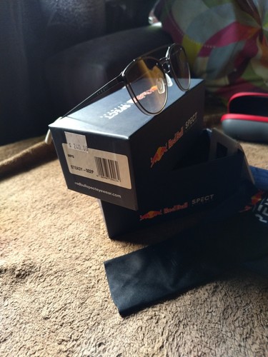 RedBull SPECT EYEWEAR- BLACK LENS MOD. ELECTRA-003 DESIGNED IN AUSTRIA BNIB - Picture 9 of 11