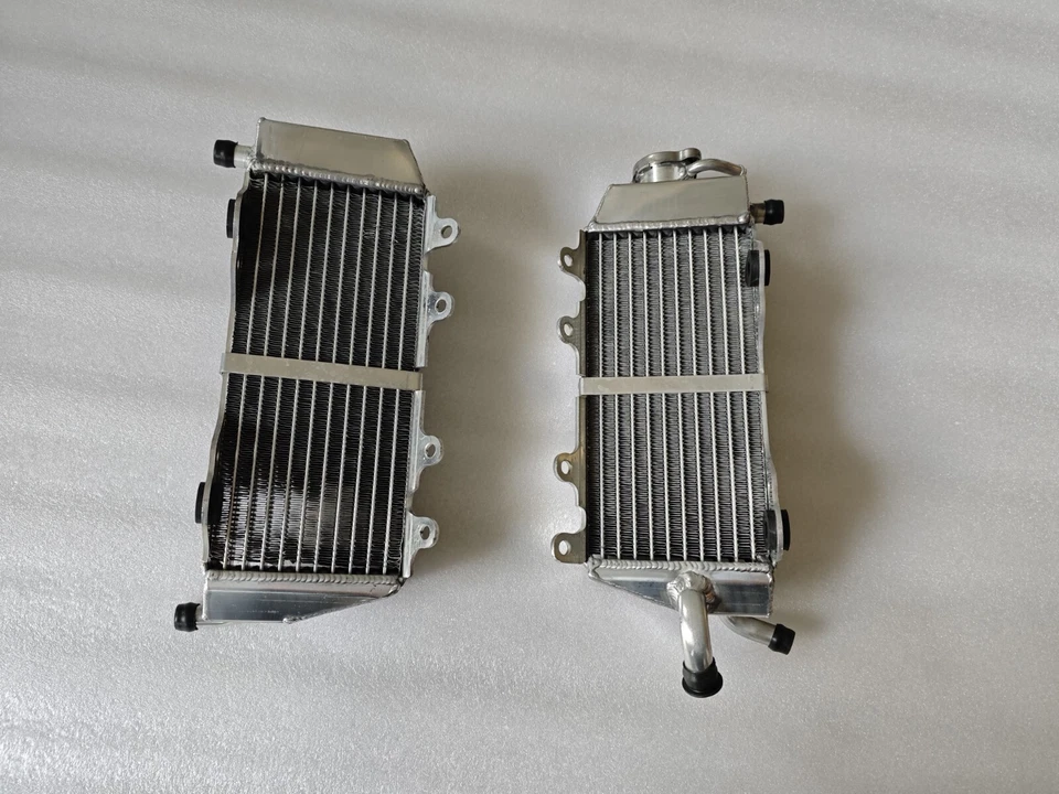 Radiadores derecha+izquierda para Yamaha YZ125 2002 2003 2004 Foto 3 de 4