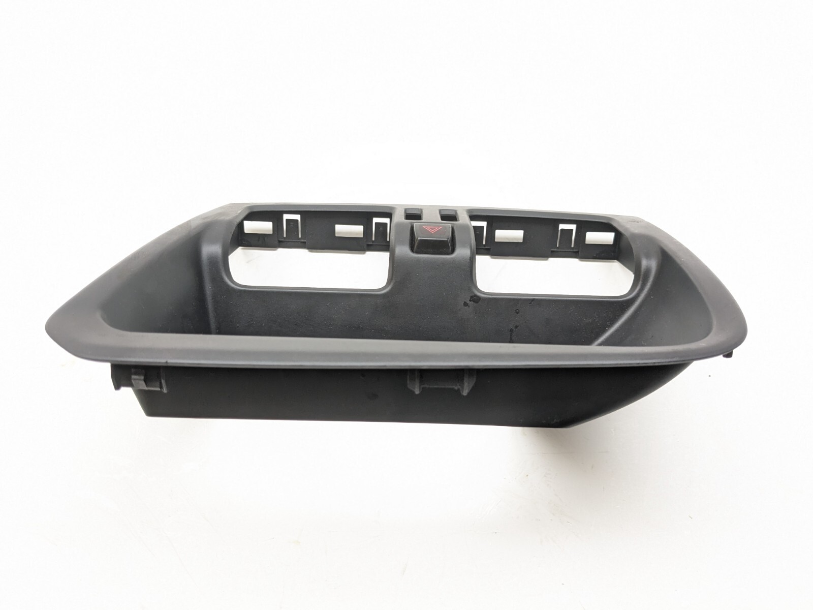 Volvo Xc60 Front Dashboard Center Air Vent 1284825 RHD for sale 