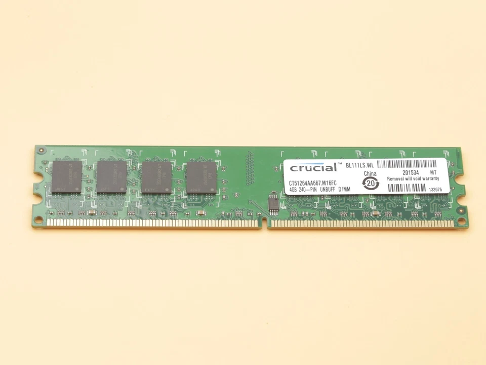 Crucial PC2-5300U 4GB UDIMM 667MHz DDR2 Non-ECC Desktop Memory CT51264AA667 - Image 2 of 3