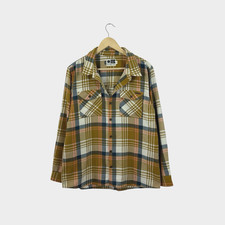 Salty Crew Large Flannel Shirt Button Front Plaid Soft Long Sleeve Womens