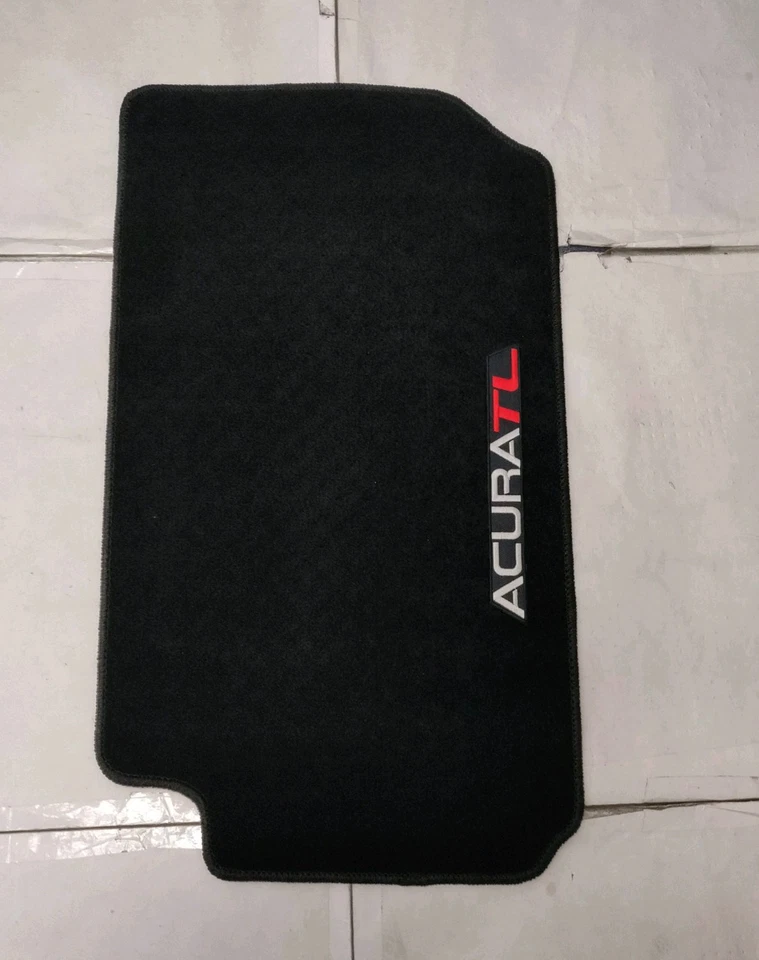 APTO PARA ALFOMBRILLAS ACURA TL 2004-2008 ALFOMBRILLAS NEGRAS CON EMBLEMA 3 Foto 3 de 4