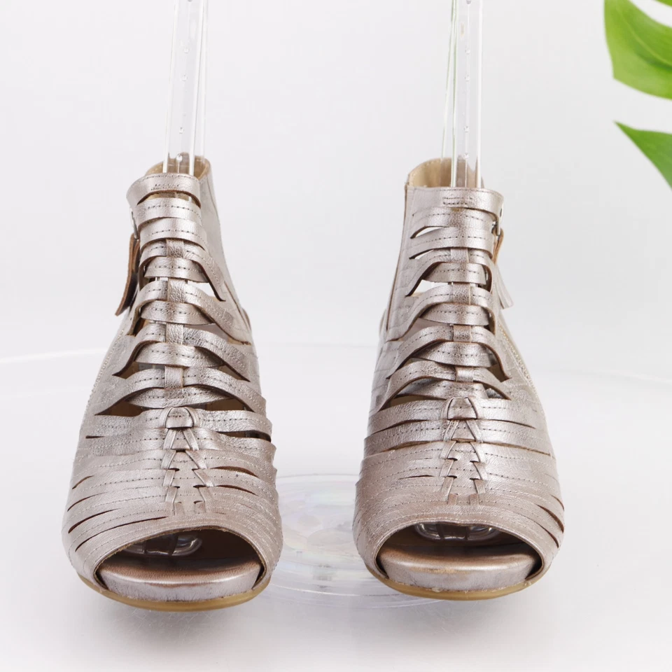 Sandalia Earthies Siena para mujer talla 8 plateada multi correa cuero grueso tacón bloque Foto 3 de 4